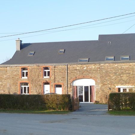 Bourseigne-Vieille B&B Les Trois Voisins מראה חיצוני תמונה
